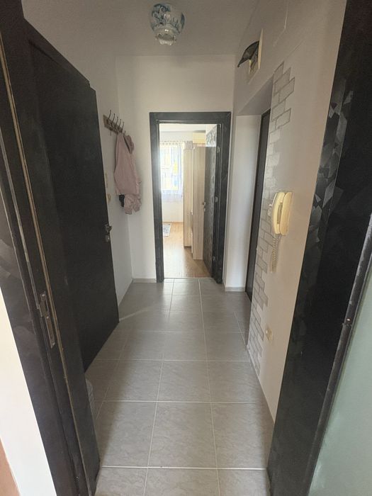 Дава се под наем Двустаен апартамент в Варна, Колхозен пазар - 40 кв.м за 125000 € - Снимка #4