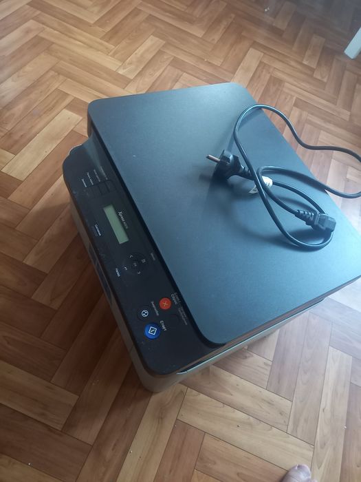 Продам принтор сканер
