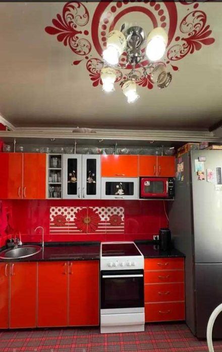 Продается 4-комнатная квартира