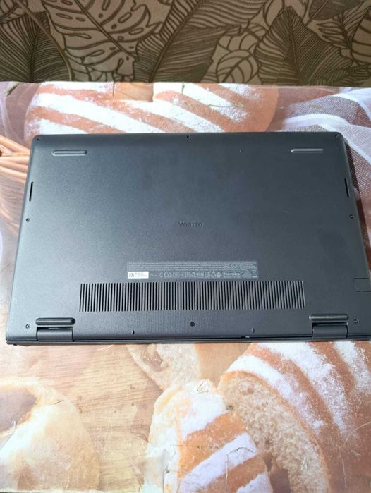 Dell Vostro 15 3510