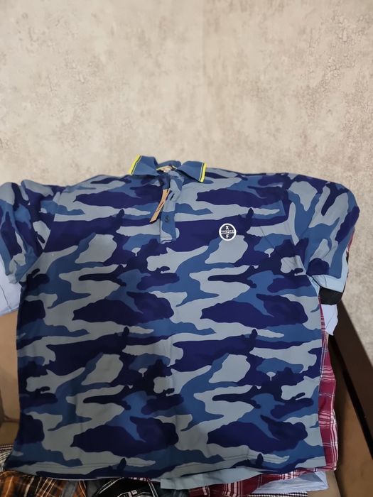 Футболки и рубашки 64р 66 р