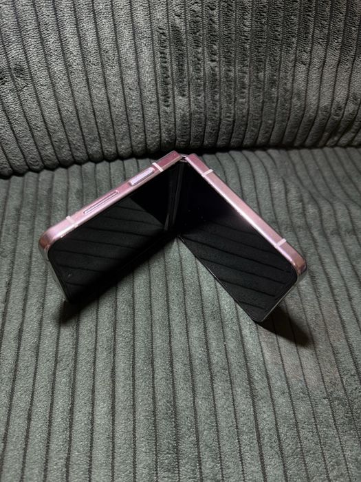 Samsung Z Flip 5 256gb