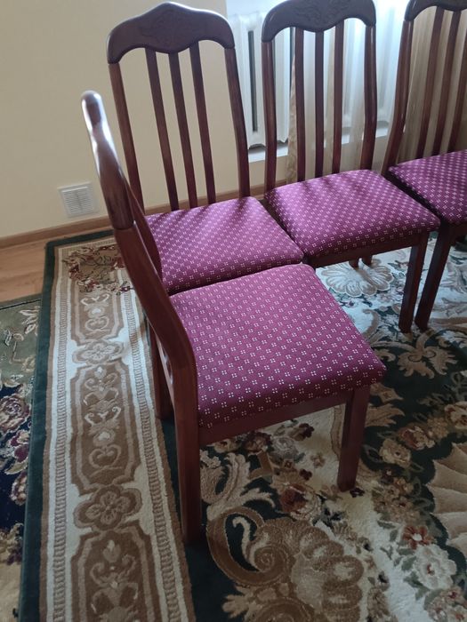 Продам  стулья 12 штук