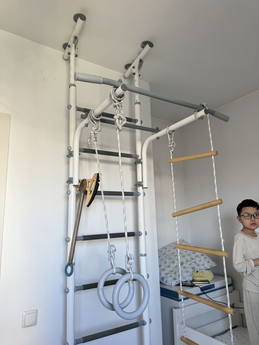 Турник/шведская стенка