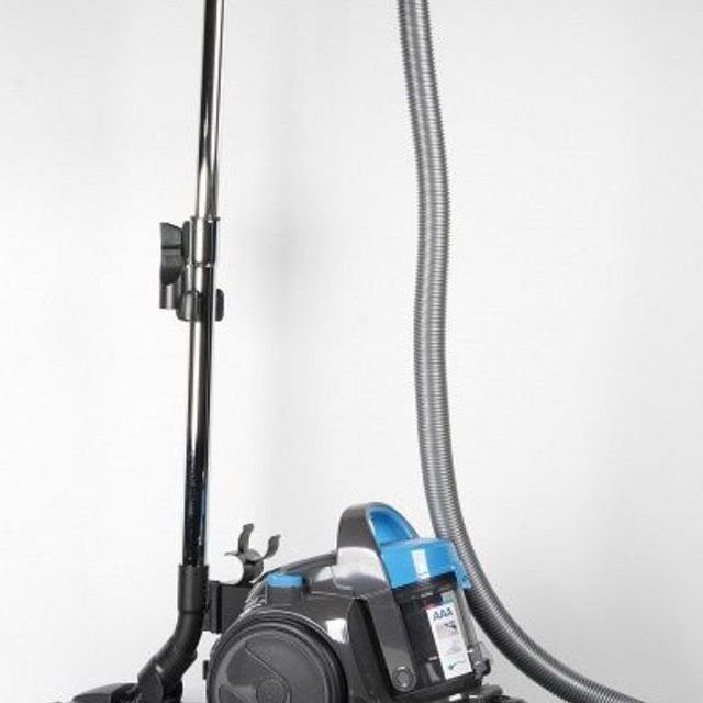 Пылесос  бренд    LG.320