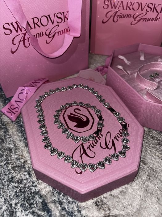 Colier Swarovski Ariana Grande nou