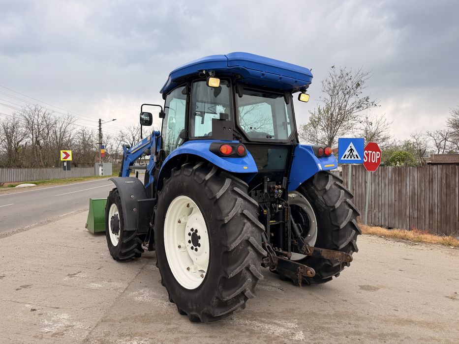 Tractor New Holland TD5.115 cu incarcator frontal
