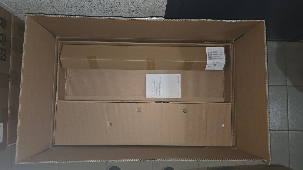 Коробки от серверов