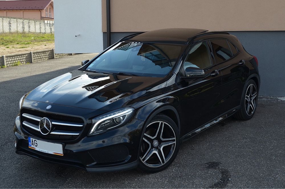 Mercedes GLA 4MATIC 2015 pachet AMG