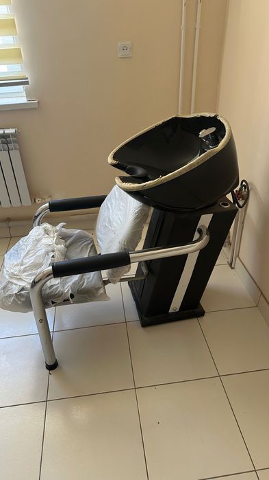 Стульчик, диван, кресло