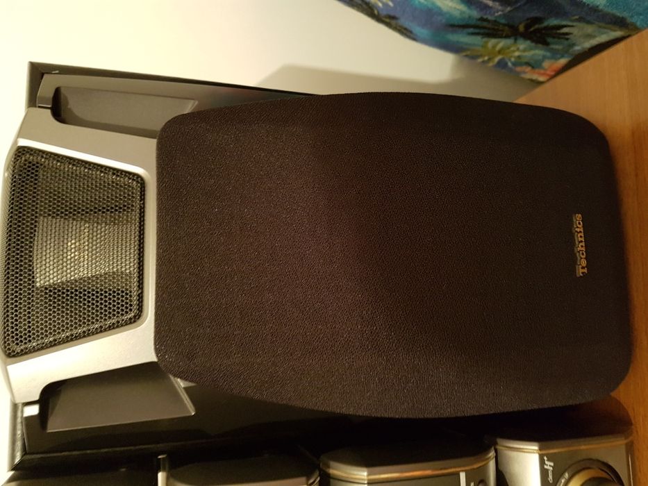 Музыкальный центр