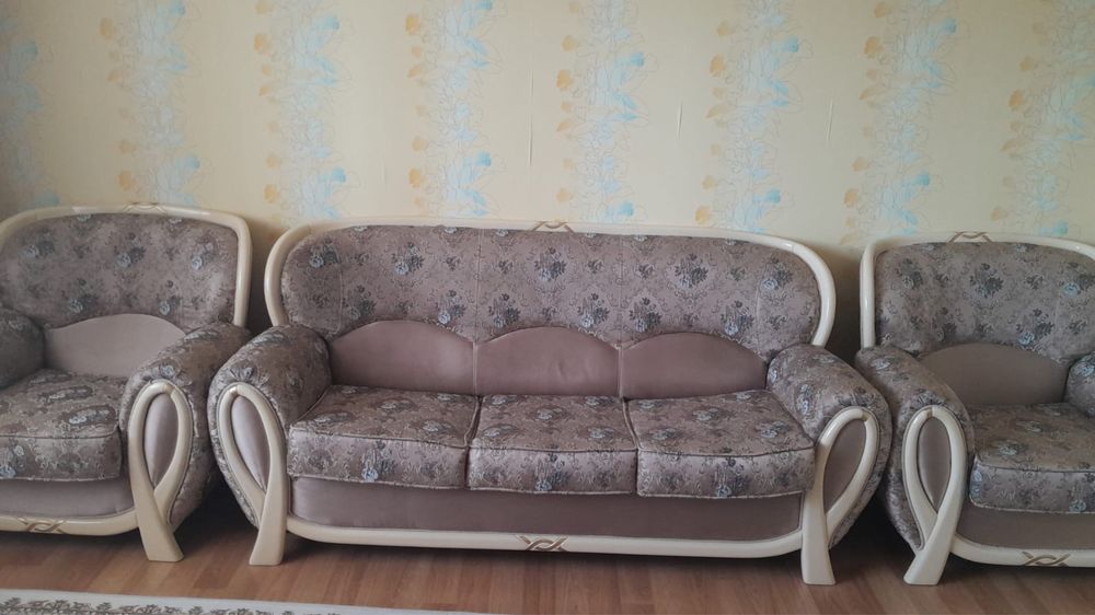 Продам уголок