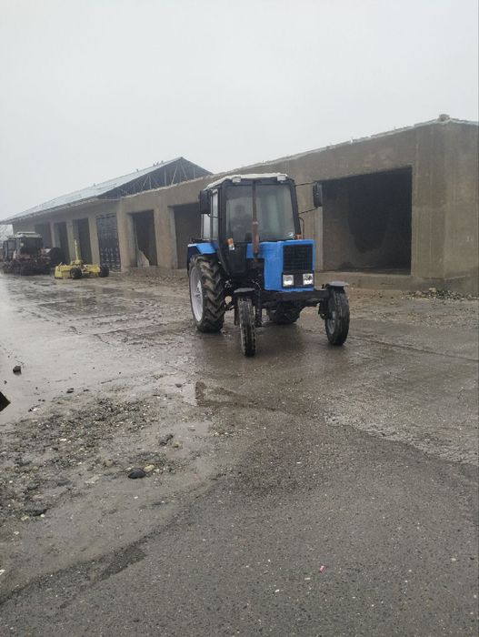 Traktor Belarus 80