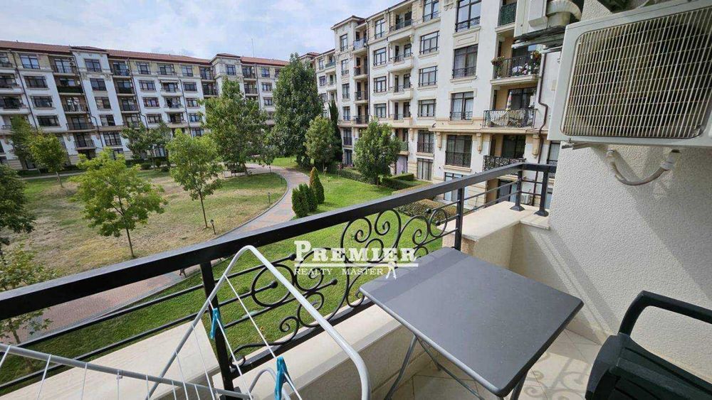 Продава се Двустаен апартамент в Поморие - 60 кв.м за 2075 €/кв.м - Снимка #8