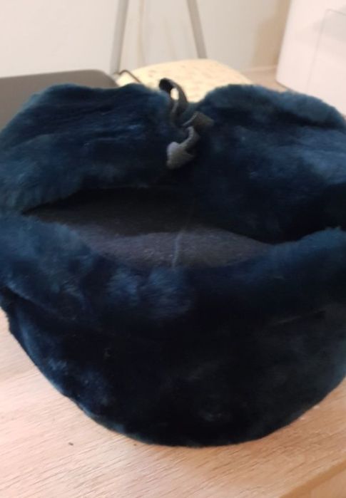 Тёплая натуральная шапка мужская