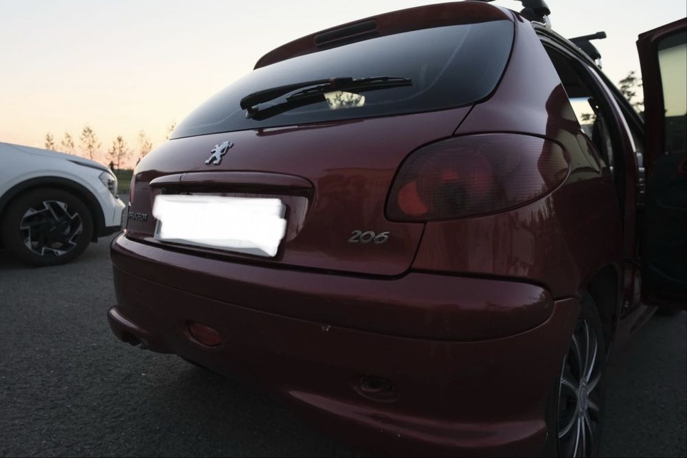 Peugeot 206, 2005 г.в.