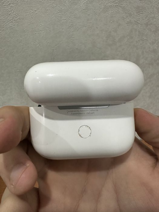 Продам AirPods Pro (оригинал)