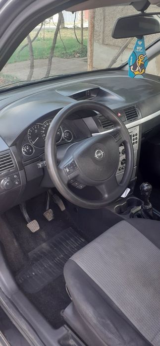 Опел Мерива 1.4 бензин