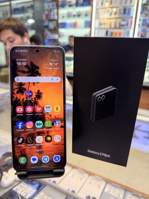 Samsung Flip 6 Vietnam