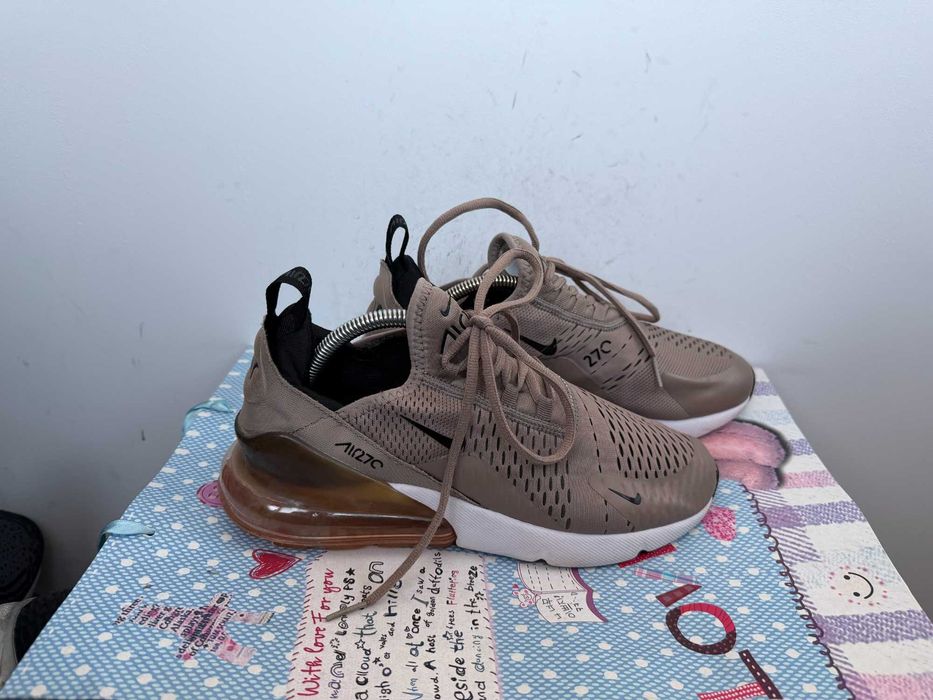Nike Air Max 270''оригинални маратонки 42 номер