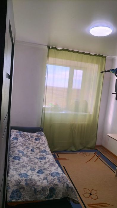 Срочно продам 4 комнатную квартиру