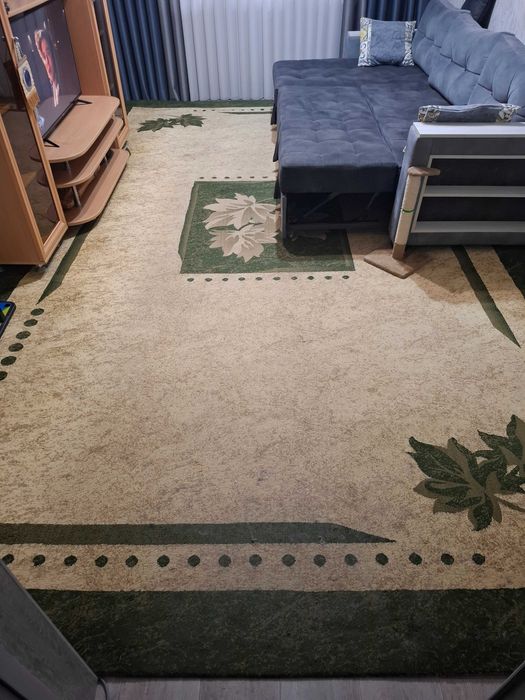 Горка в зал и ковёр 3х5. 500 тыс