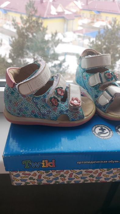 Продам ортопедические сандали
