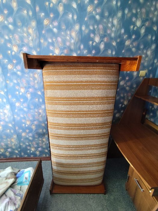 Кровать мягкая подростковая