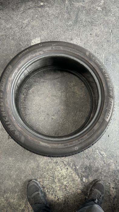 255/45/20 michelin