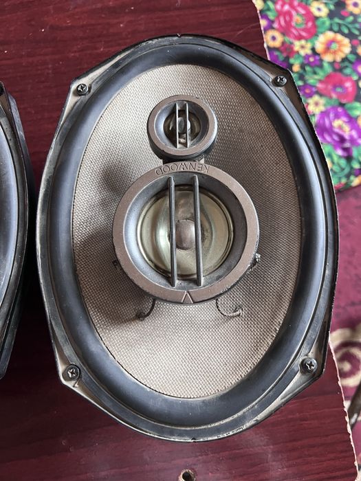 Ishonchli garaniya magnitafon hali yangi kalonka rabochi