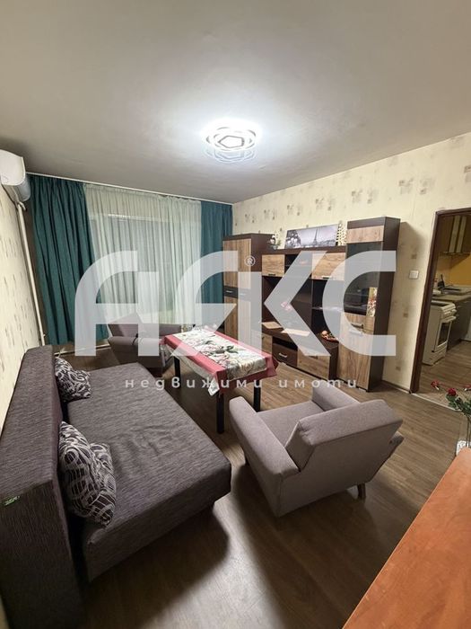 Дава се под наем Двустаен апартамент в София, Обеля 2 - 50 кв.м за 498.27 € - Снимка #1
