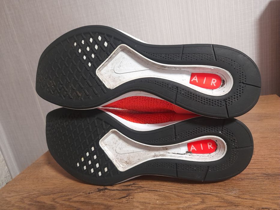 Nike Air Zoom маратонки 45 номер.