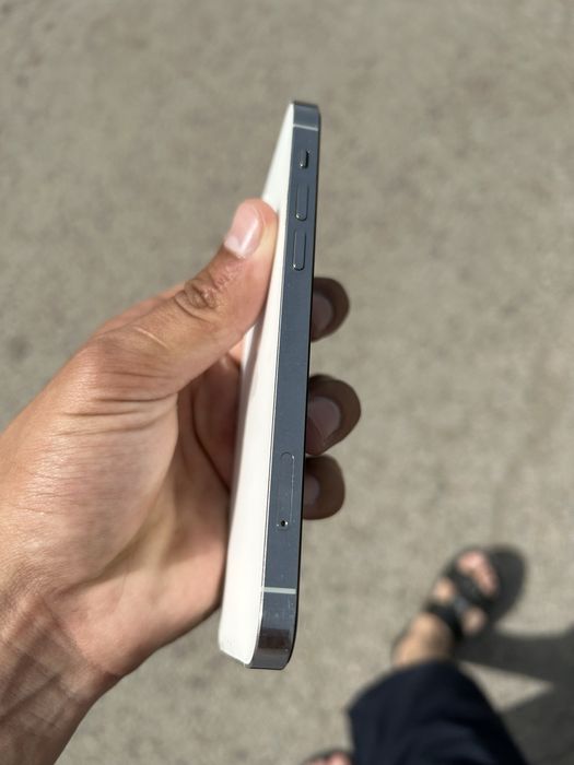 Iphone 12pro 256gb акб 76%