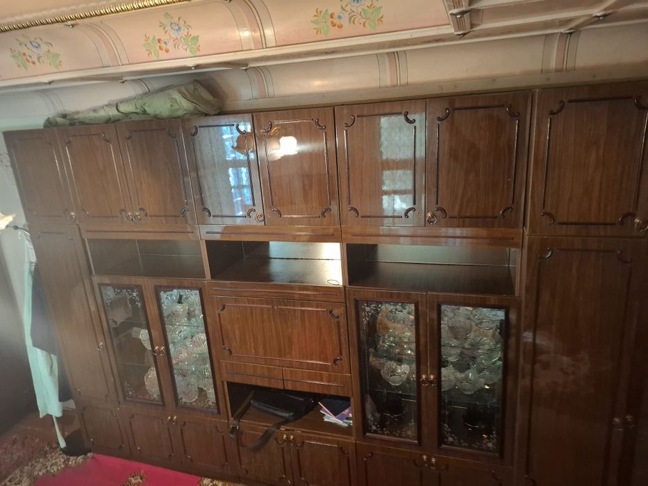 Стенка в хорошем состоянии,  цена договорная, б.у