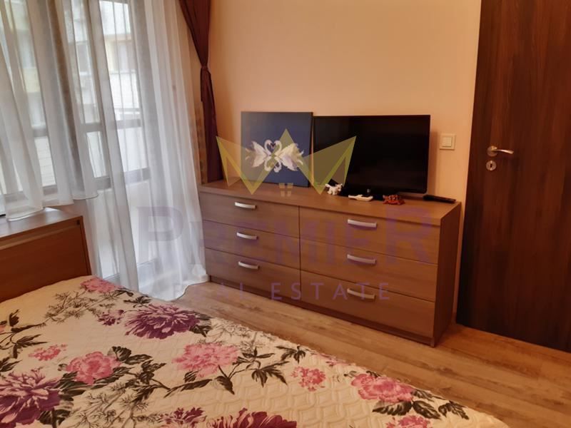 Дава се под наем Двустаен апартамент в Варна, Зимно кино Тракия - 50 кв.м за 430 € - Снимка #5