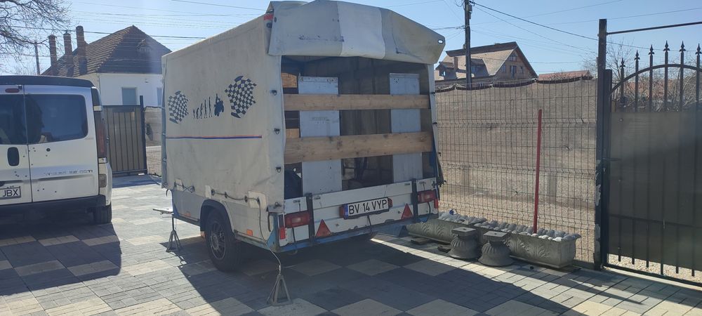 Vând remorcă ,în Brașov