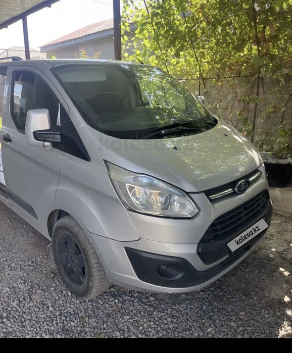 Продам Ford Transit 2018 года