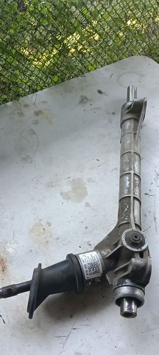 Продам рулевую рейку