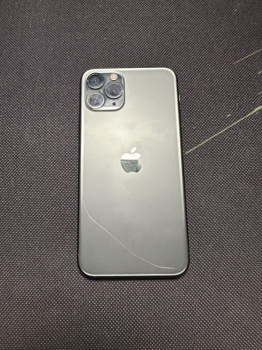 Продаю Iphone 11 Pro 64GB