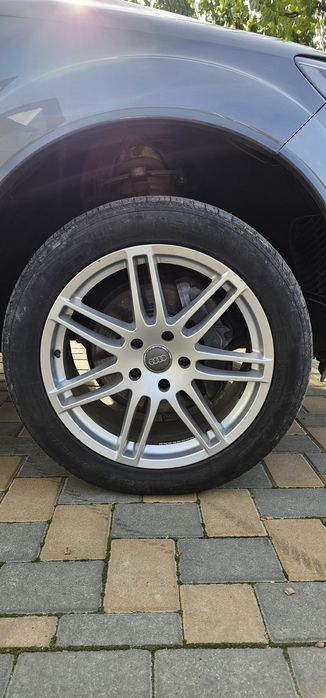 Jante aliaj Audi Q7 R20