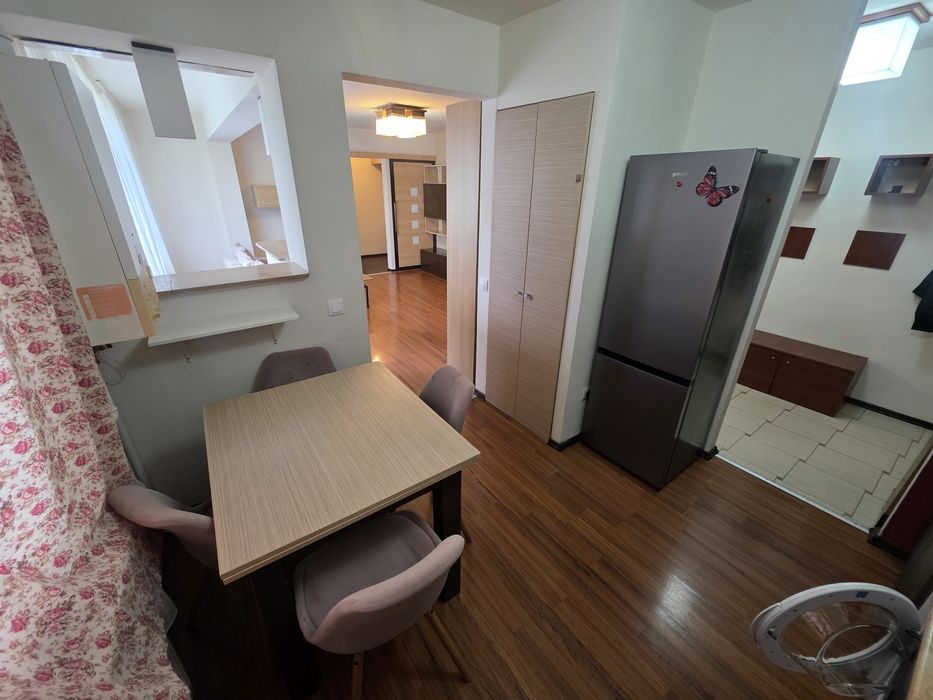 Închiriez apartament 2 camere,zona RFN,modern, complet utilat