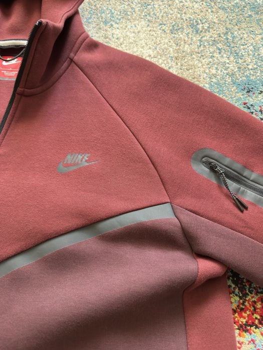 Nike tech fleece
