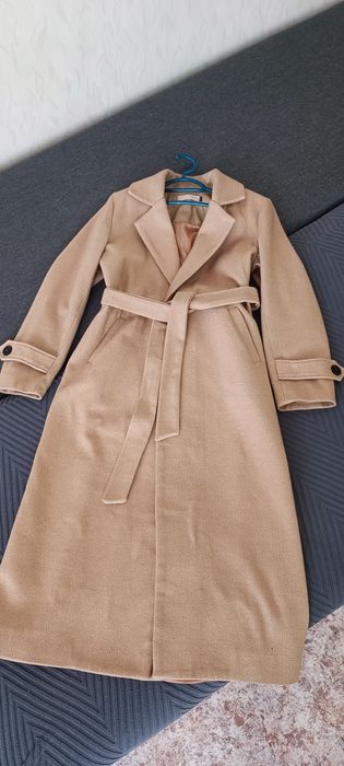 Пальто женское 5000тг и 6000тг