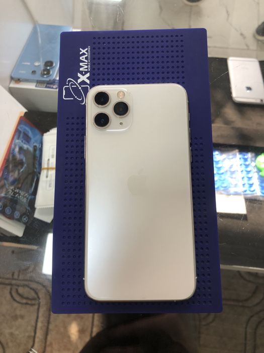 iphone 11 pro alo holatda