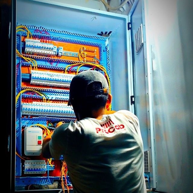 Elektrika Uyingizni “Aqlli uy”ga aylantiraman Alisa