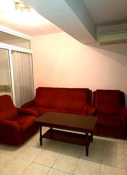 Дава се под наем Двустаен апартамент в Бургас, Славейков - 68 кв.м за 280.5 € - Снимка #2