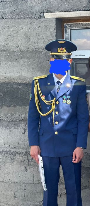 Класически костюм