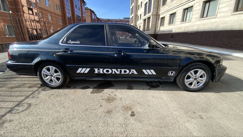 Продается Honda Legend 1995 г