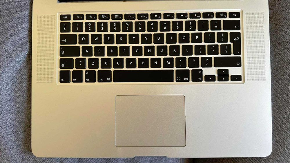 MacBook Pro Retina 15" (Mid 2012) - i7 / SSD / NVIDIA
