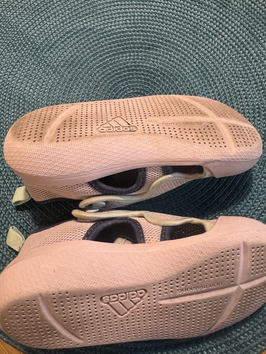 Бебешки и детски обувки/сандали за момиче Biomecanics, Primigi, Adidas